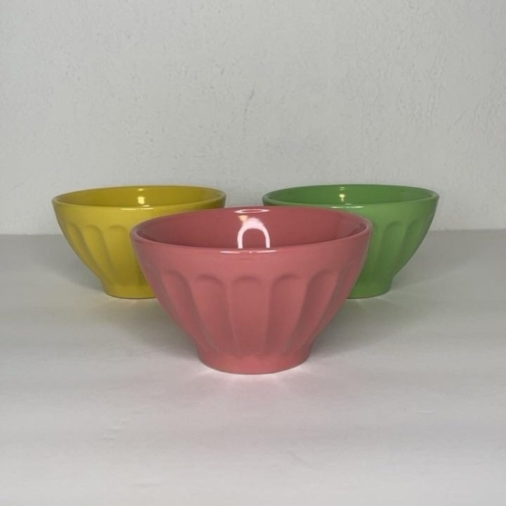 Fluted Latte Bowls Porcelain Pastel Colors Set (3)